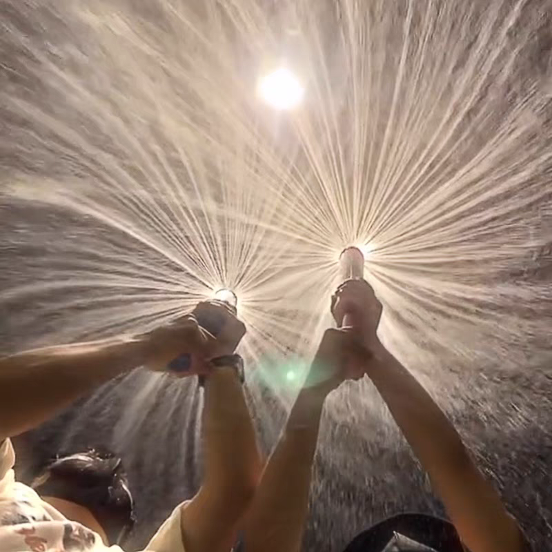 Creative Rainwater Fireworks Spray